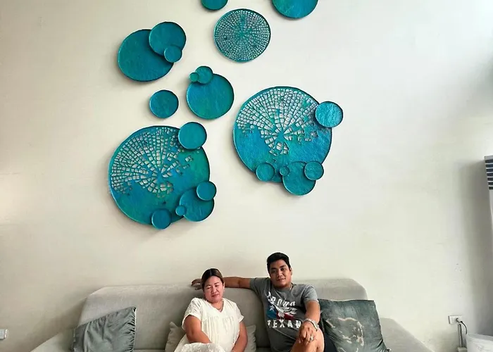 1226 Azure Paranaque Staycation 3*